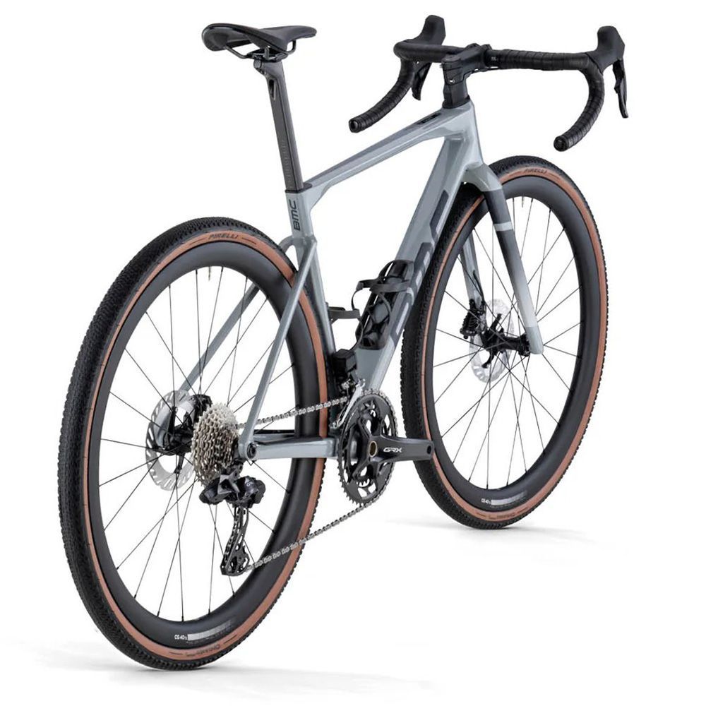 Велосипед гравел BMC Kaius 01 THREE GRX Di2 GreyBlack/Brushed