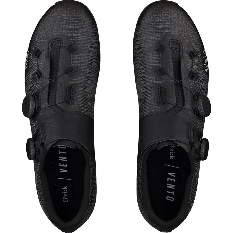 Велотуфли Fizik VENTO INFINITO KNIT CARBON 2 (41, Черный/черный)