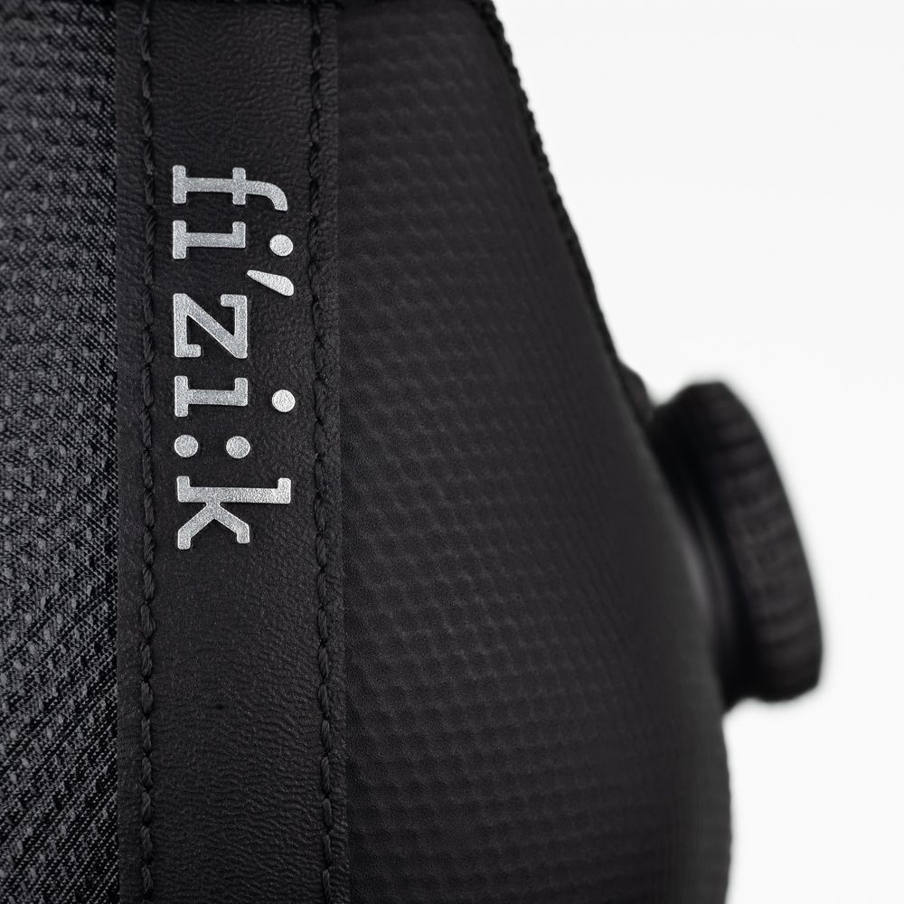 Велотуфли Fizik TEMPO DECOS Carbon (42, Черный)