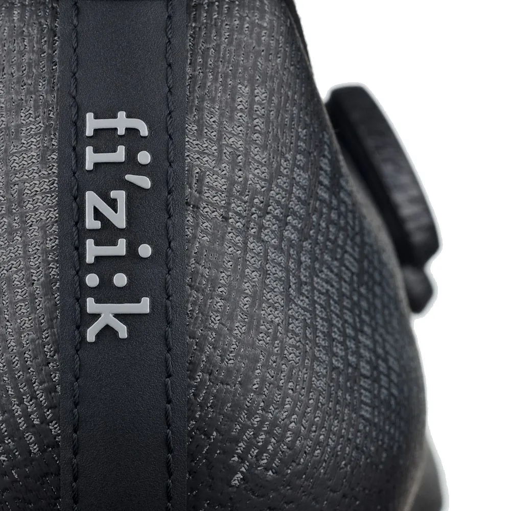 Велотуфли Fizik VENTO INFINITO KNIT CARBON 2 (41, Черный/черный)
